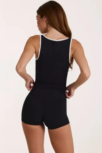 Μαύρο αμάνικο μπλουζάκι Soft Active