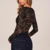 Μαύρο κορμάκι Letizia με μακριά μανίκια και δαντέλα