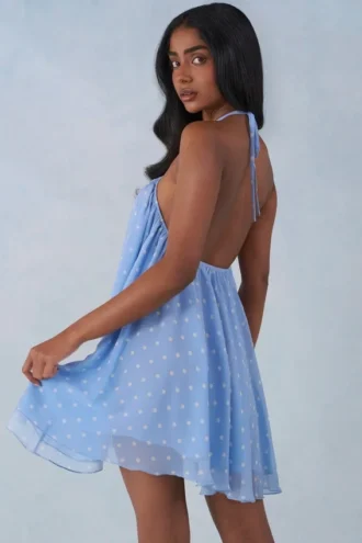 Μίνι φόρεμα Evania με λαιμόκοψη και μπλούζα babydoll σε μπλε πουά Μίνι φόρεμα Evania με λαιμόκοψη και μπλούζα babydoll σε μπλε πουά