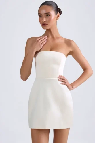 Μίνι φόρεμα Haisley Bandeau Structured Tulip σε χρώμα ιβουάρ