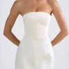 Μίνι φόρεμα Haisley Bandeau Structured Tulip σε χρώμα ιβουάρ Μίνι φόρεμα Haisley Bandeau Structured Tulip σε χρώμα ιβουάρ