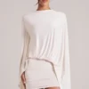 Μίνι φόρεμα Lida Draped Cape σε χρώμα ιβουάρ Μίνι φόρεμα Lida Draped Cape σε χρώμα ιβουάρ