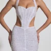 Μίνι φόρεμα Lucia με διακοσμητικά cut-out και λαιμόκοψη halterneck σε λευκό