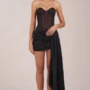 Μίνι φόρεμα Norah Bandeau Lace-Up Corset σε μαύρο χρώμα Μίνι φόρεμα Norah Bandeau Lace-Up Corset σε μαύρο χρώμα