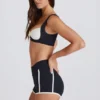 Μίνι σορτς Soft Active με αντίθεση σε μαύρο Μίνι σορτς Soft Active με αντίθεση σε μαύρο