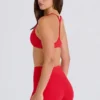Μίνι σορτς Soft Active με τσέπες και V-σχισμή στη μέση σε χρώμα Strawberry Red Μίνι σορτς Soft Active με τσέπες και V-σχισμή στη μέση σε χρώμα Strawberry Red