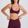 Μίνι σορτς Soft Active με τσέπες και ζώνη σε σχήμα V σε μπορντό Μίνι σορτς Soft Active με τσέπες και ζώνη σε σχήμα V σε μπορντό