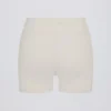 Μίνι σορτς Soft Active με τσέπη και V-Waist σε κρεμ Μίνι σορτς Soft Active με τσέπη και V-Waist σε κρεμ