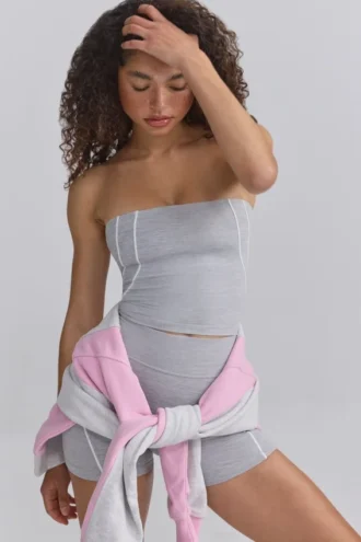 Μπλούζα Bandeau Soft Active με λεπτομέρειες σε αντίθεση, σε γκρι χρώμα