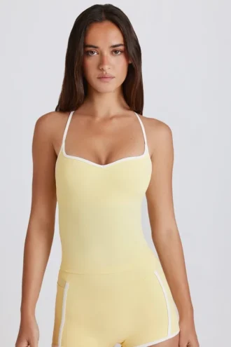 Μπλούζα Soft Active με σταυρωτή πλάτη σε χρώμα λεμόνι