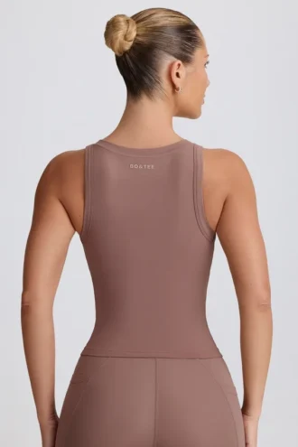 Μπλούζα Soft Active με V λαιμόκοψη σε χρώμα Mocha