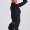 Μπουφάν Soft Active με φερμουάρ σε μαύρο χρώμα Μπουφάν Soft Active με φερμουάρ σε μαύρο χρώμα