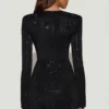 Nevina Διακοσμημένο ασύμμετρο μίνι φόρεμα bodycon σε μαύρο χρώμα Nevina Διακοσμημένο ασύμμετρο μίνι φόρεμα bodycon σε μαύρο χρώμα
