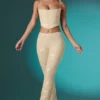 Παντελόνι Fallon Petite με διακοσμητική δαντέλα και χαμηλή μέση σε χρώμα ιβουάρ Παντελόνι Fallon Petite με διακοσμητική δαντέλα και χαμηλή μέση σε χρώμα ιβουάρ