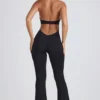 Pema Modal Lace-Trim Cut-Out Flared Ολόσωμη Φόρμα σε μαύρο Pema Modal Lace-Trim Cut-Out Flared Ολόσωμη Φόρμα σε μαύρο