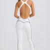 Petite Soft Active Open-Back Ολόσωμη Φόρμα σε λευκό Petite Soft Active Open-Back Ολόσωμη Φόρμα σε λευκό