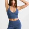 Πλεκτό μπλουζάκι χοντρού πλεκτού σε Washed Navy Πλεκτό μπλουζάκι χοντρού πλεκτού σε Washed Navy