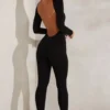Rumer High Neck Open Back Ολόσωμη Φόρμα σε μαύρο Rumer High Neck Open Back Ολόσωμη Φόρμα σε μαύρο