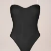 Στράπλες κορμάκι Intimates σε μαύρο χρώμα Στράπλες κορμάκι Intimates σε μαύρο χρώμα