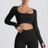 Super Sculpt Seamless Long-Sleeve Crop Top σε μαύρο