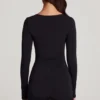 Vionne Soft Jersey Sweetheart Long-Sleeve Mini Ολόσωμο Σορτς σε μαύρο