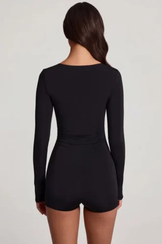 Vionne Soft Jersey Sweetheart Long-Sleeve Mini Ολόσωμο Σορτς σε μαύρο