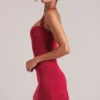 Vita Longline Halterneck Μπλούζα σε χρώμα Cherry Red Vita Longline Halterneck Μπλούζα σε χρώμα Cherry Red
